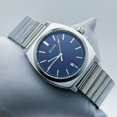 Qualität  18mm Classic Stainless Steel Strap Watch Water Resistant To 30m With Luminous Hands usine