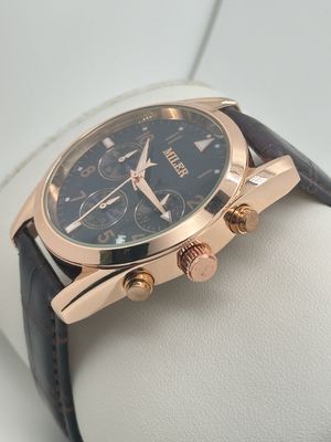 Scratch Resistant Quartz Light Watch