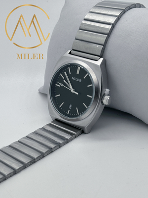 OEM Customized Logo Option Quartz Wrist Watch For Men With Classic Design