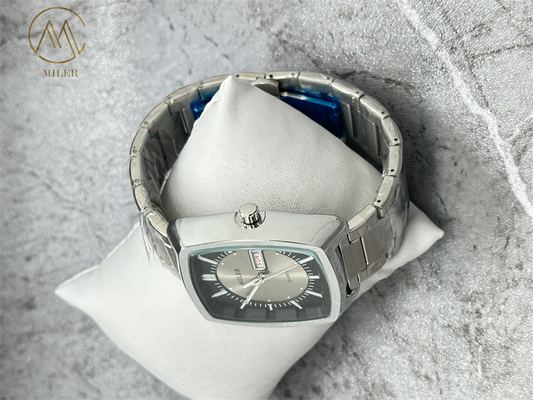 Customized Luxury Stainless Steel Men'S Quartz Wristwatch Ideal Gift
