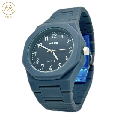 Factory Wholesale Quartz Movement Waterproof Resin Rubber Case Watches