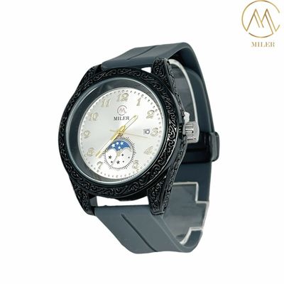 Silver and Black Bezel New Design Quartz MovementSilicon Strap Watch for Adult