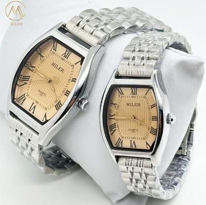 Luxury Quartz Watch with Stainless Steel Strap Black Dial and Buckle Clasp for Couples