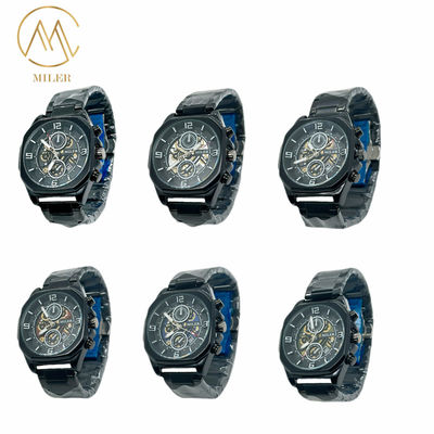 Wholesale Luxury Quartz Watch with 20kgs Weight 400PCS/Bag MOQ and 54cm*38.5cm*30cm Specification