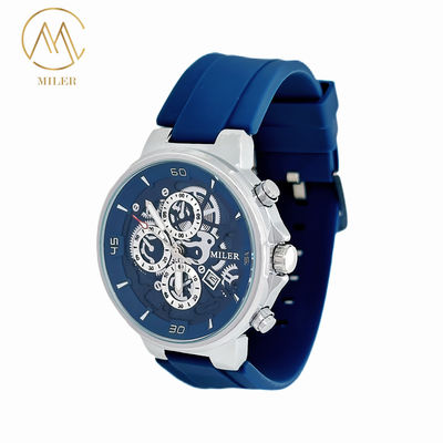 Square Case Dress Watch with Stainless Steel Band and 30 m Waterproof Quartz Movement