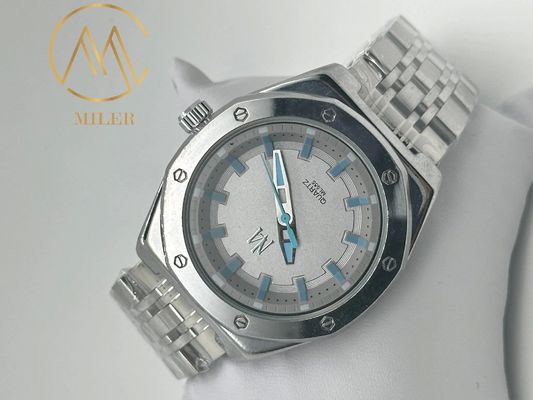 Custom Logo Stainless Steel Watch with Round Case Mineral Glass and Push-button Hidden Clasp for Men
