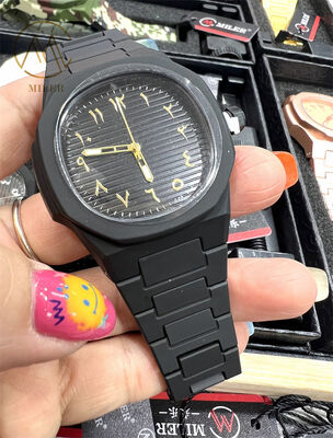 Wholesale Custom Logo Creative Design Durable Denim Quartz Wrist Watch with Secure Hook Buckle