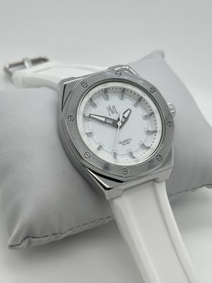 30 Meters Waterproof Silicone Strap Watch with Luminous Hands