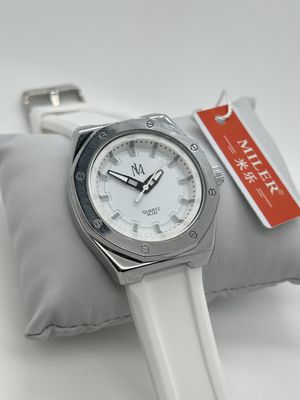 30 Meters Waterproof Silicone Strap Watch with Luminous Hands