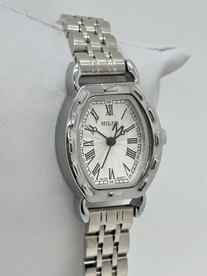 Mineral Dial Stainless Steel Watch with Date Display and Luminous Hands