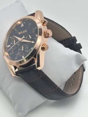 Scratch Resistant Quartz Light Watch
