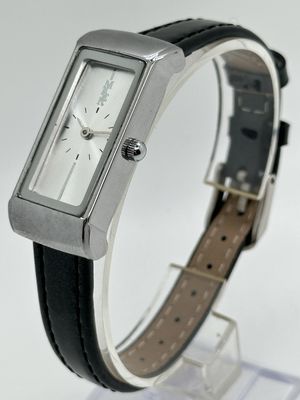 Modern Style Leather Band Quartz Wrist Watch with Water Resistant Feature